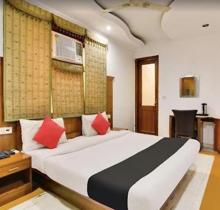 Tjs Royal Hotel Delhi  Luaran gambar