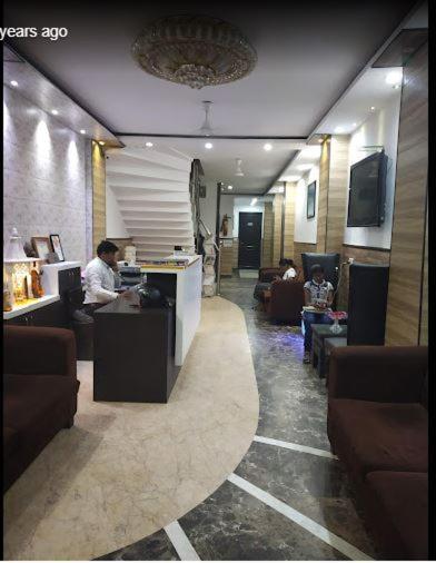 Tjs Royal Hotel Delhi  Luaran gambar