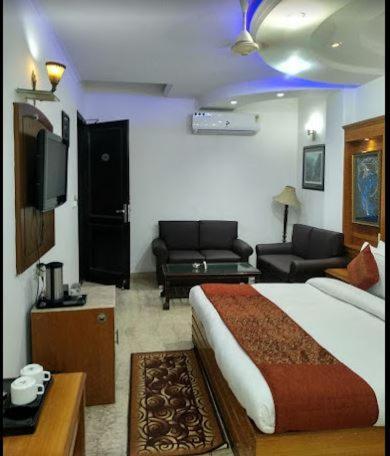 Tjs Royal Hotel Delhi  Luaran gambar